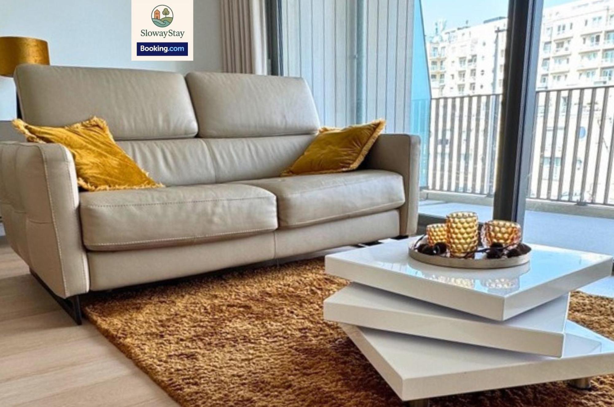One Bedroom Flat With Sea Views & Pool By Slowaystay & Short Term