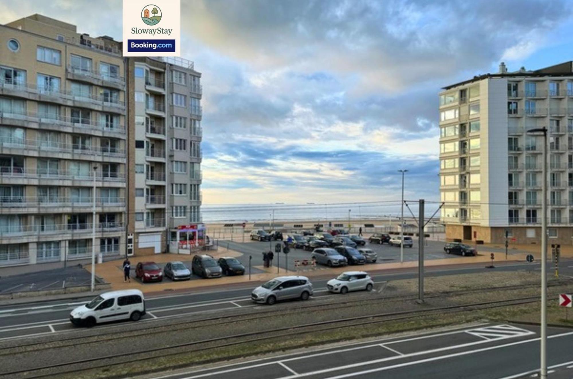 Apartment One Bedroom Flat With Sea Views & Pool By Slowaystay & Short Term *